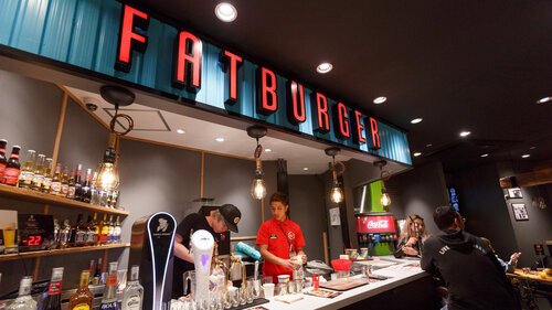 Fatburger fast-casual burger franchise opportunity