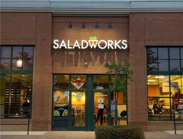Saladworks provides a proven, simple restaurant franchise model